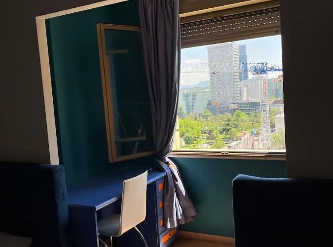 Skanderbeg Square Explorer Appartement